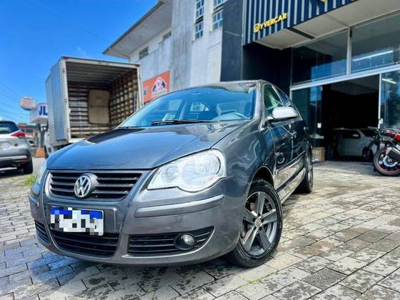 VOLKSWAGEN POLO SEDAN 1.6 MI 8V FLEX 4P AUTOMATIZADO